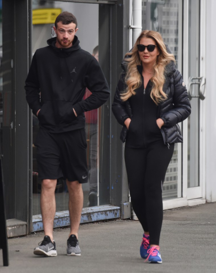  Steph grabbed a coffee with a friend this morning