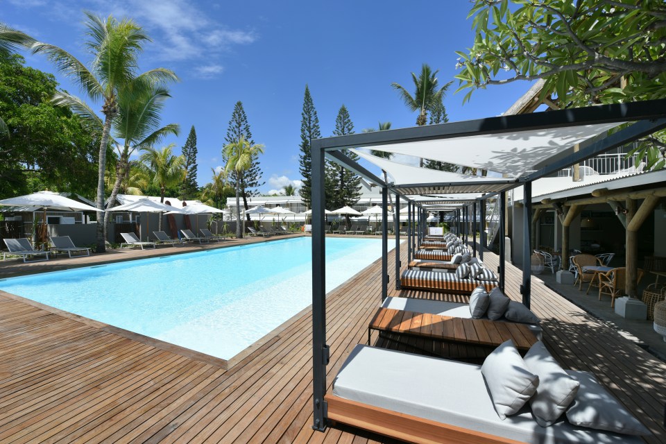  You can park yourself by one of the hotel pools