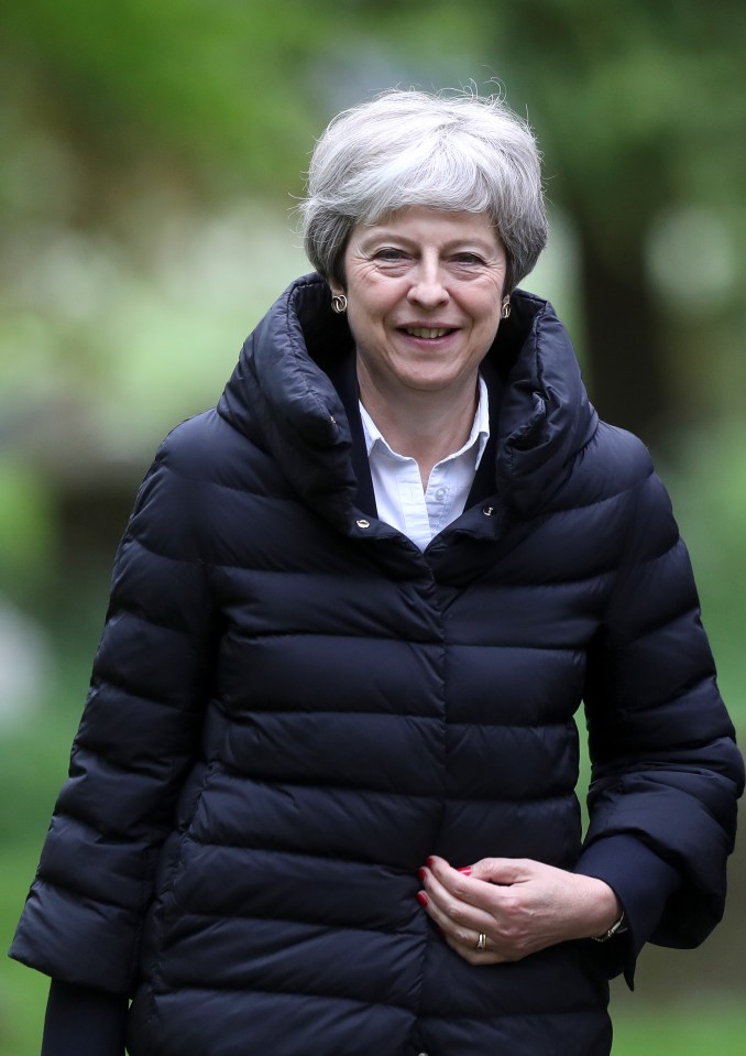  Theresa May is heading for a heavy defeat in local elections