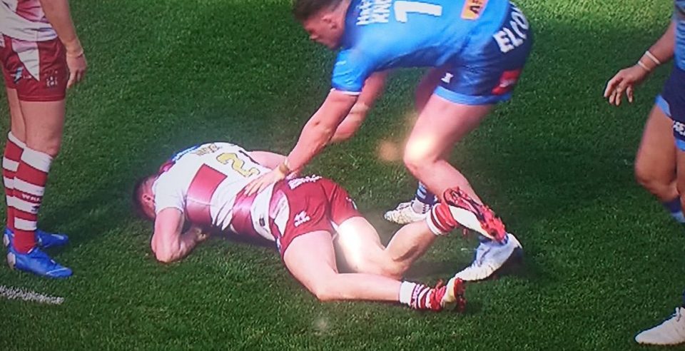  Wigan's clash against St Helens was marred by Tom Davies' sickening injury