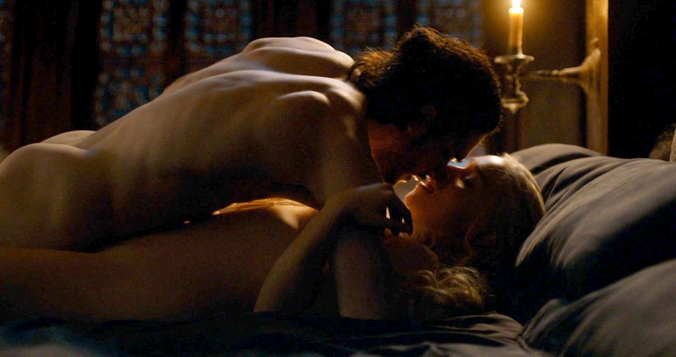  The much -anticipated but in the end widely-panned scene between Emilia Clarke and Kit Harington in Game Of Thrones