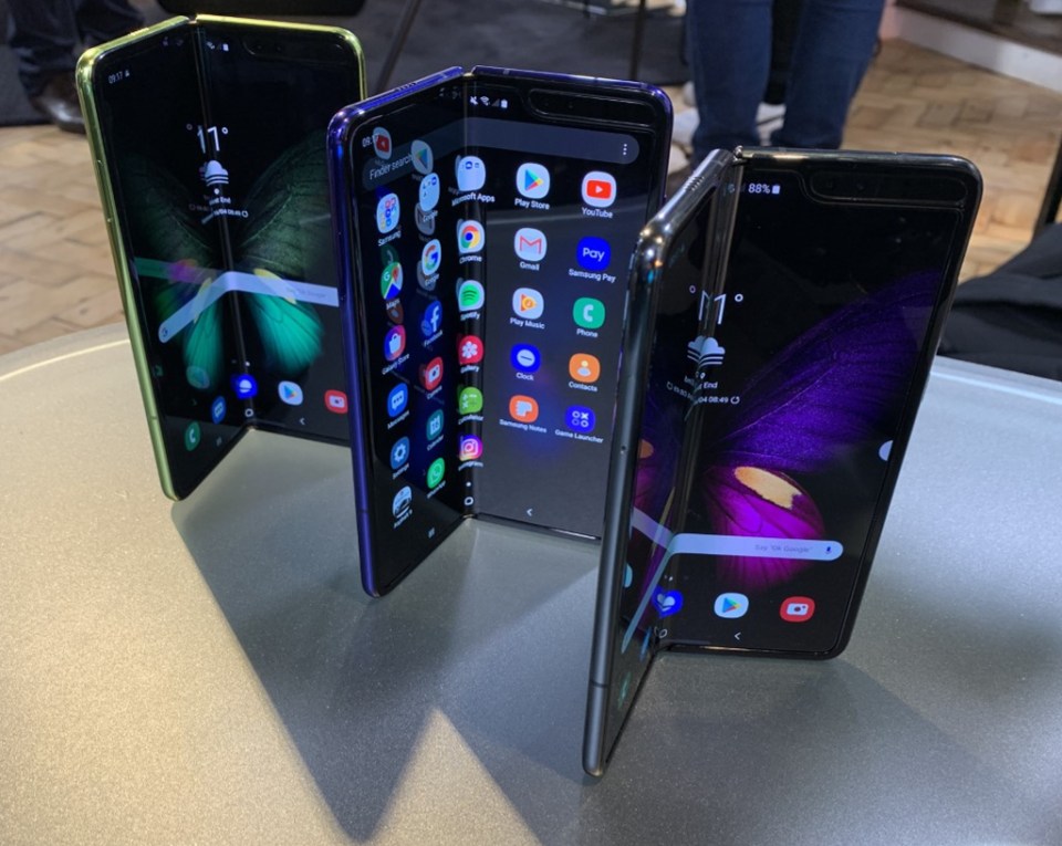  Samsung's foldable Galaxy Fold supports 5G, but there's no firm release date just yet