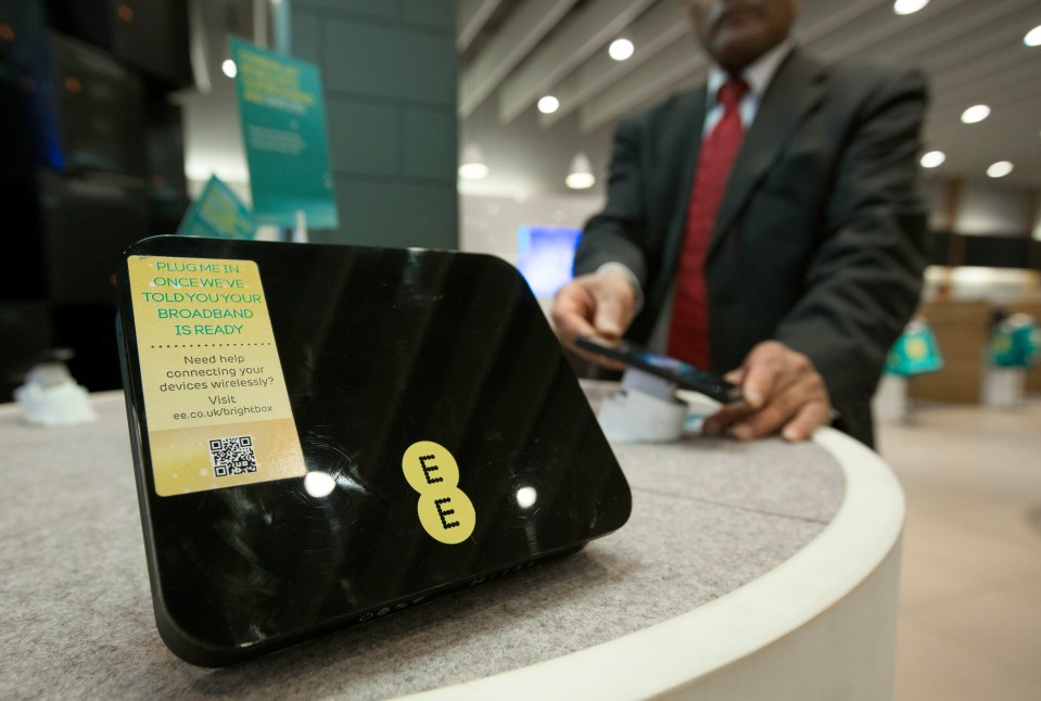  EE is hiking broadband prices by £2 a month on average from June