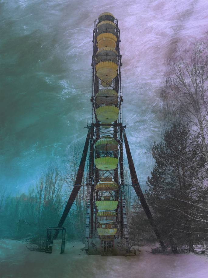  The Ferris wheel in the amusement park of the ghost city of Pripyat is the hallmark of the city