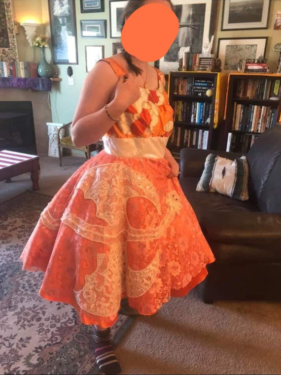  A bride has been mocked for her ill-fitting orange wedding dress which 'looks like a pizza'