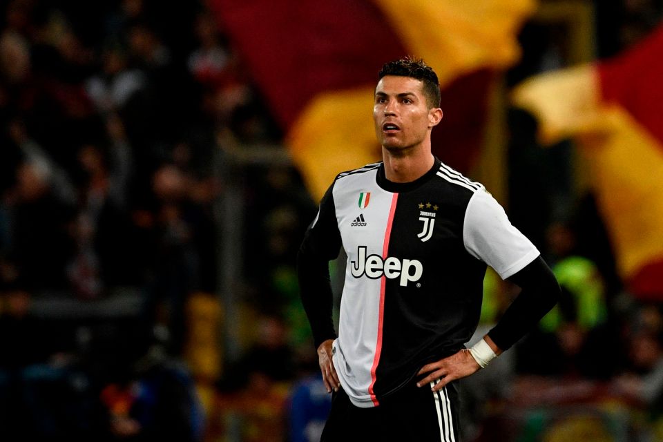  Cristiano Ronaldo in Juventus' divisive new home kit