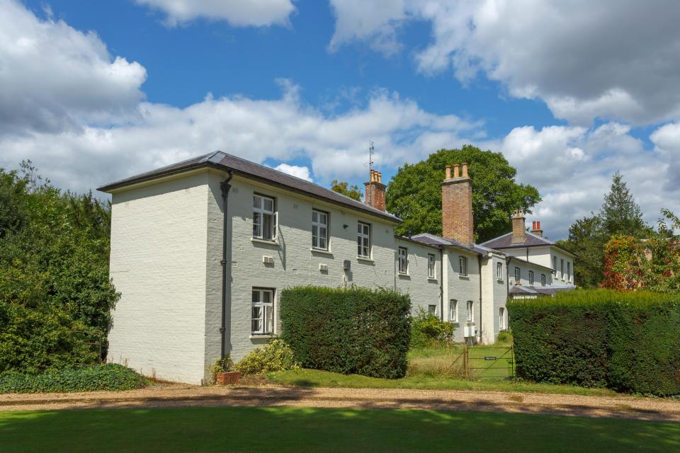  The Duke and Duchess of Sussex are believed to have just a housekeeper to help them out at their ten-bedroom home Frogmore Cottage