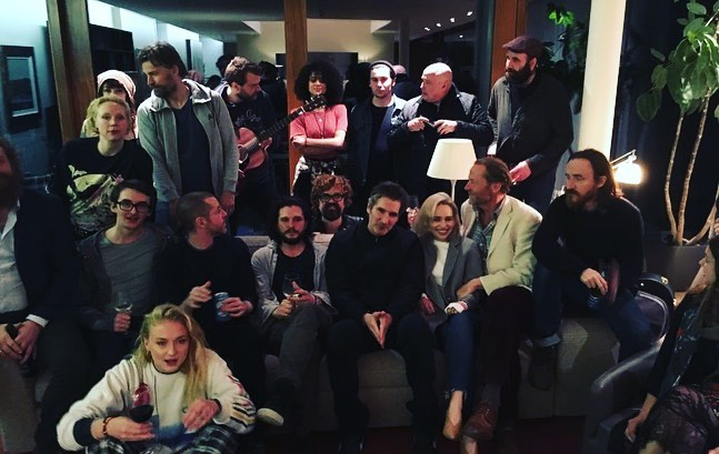  The stars gathered to watch the final episode together