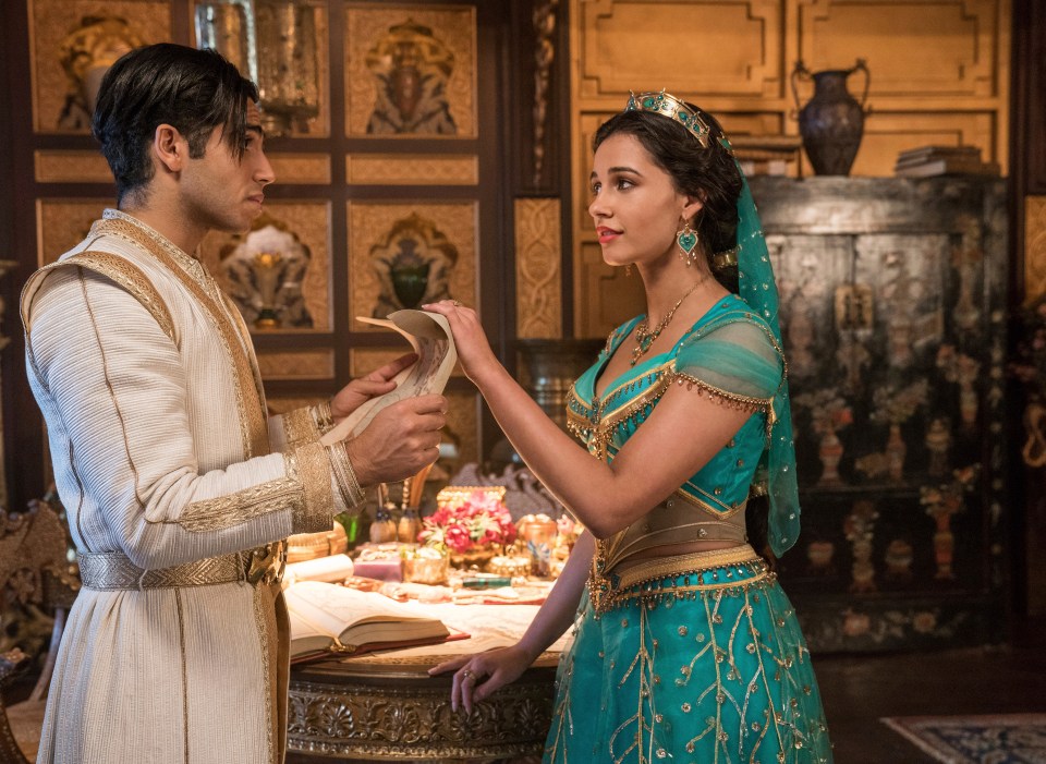  The romance between Mena Massoud (Aladdin) and Naomi Scott (Jasmine) is the most enjoyable part of the film