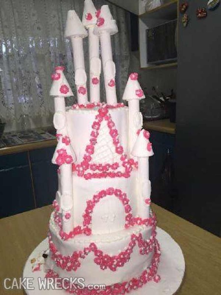  A bride was clearly going for a fairytale look for her cake, but ended up with a very childish creation