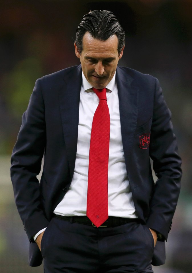  Arsenal boss Unai Emery refused to speak to his players in the dressing room