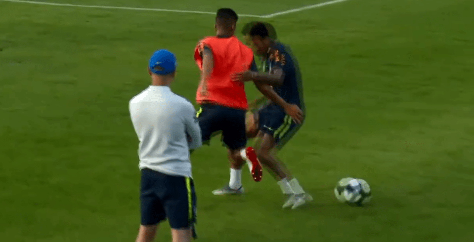  The skilful youngster put the ball through Neymar's legs