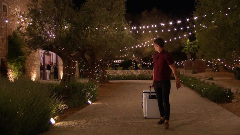  Callum was seen wheeling his Love Island suitcase out of the villa as his Islanders waved him goodbye