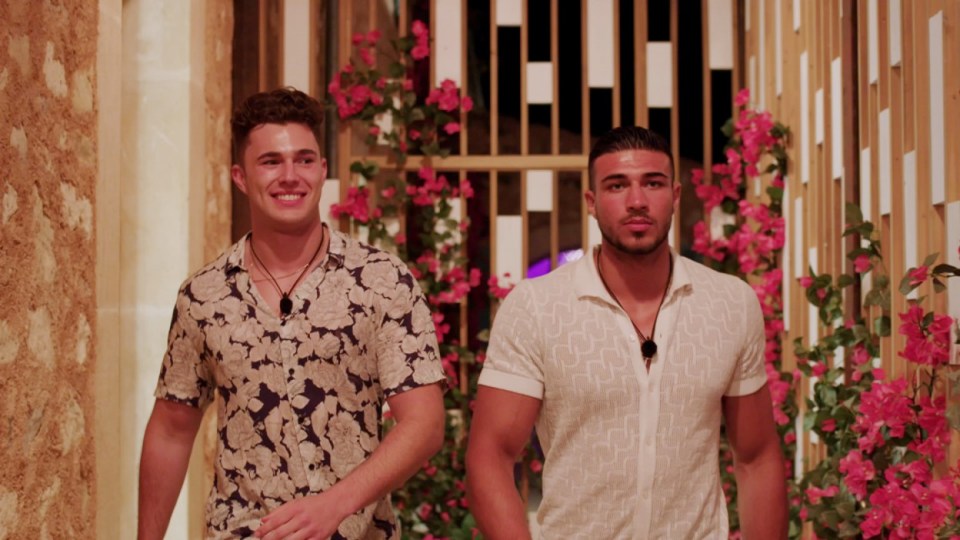  Love Island hunks Tommy Fury and Curtis Pritchard have the power to steal one girl of their choice after the first coupling