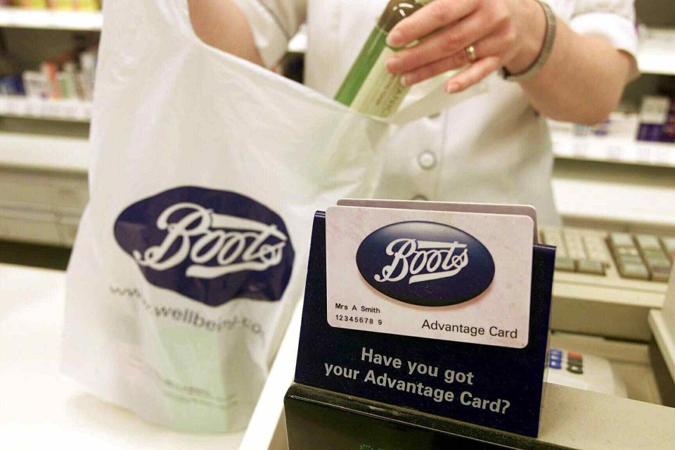 Boots will get rid of its plastic bags in all stores by “early 2020”