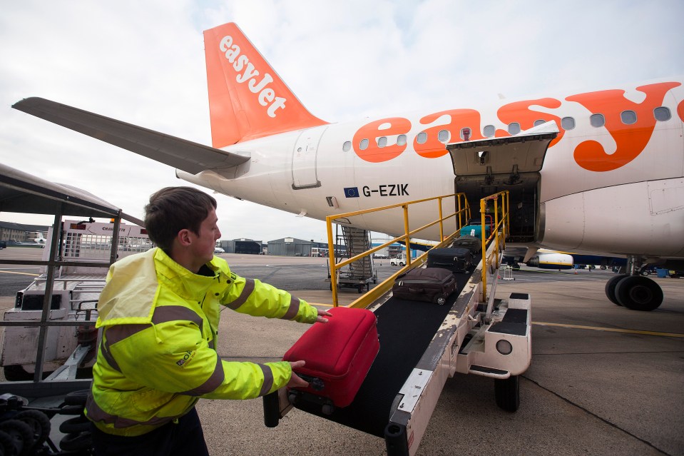  easyJet passengers can check in up to three suitcases