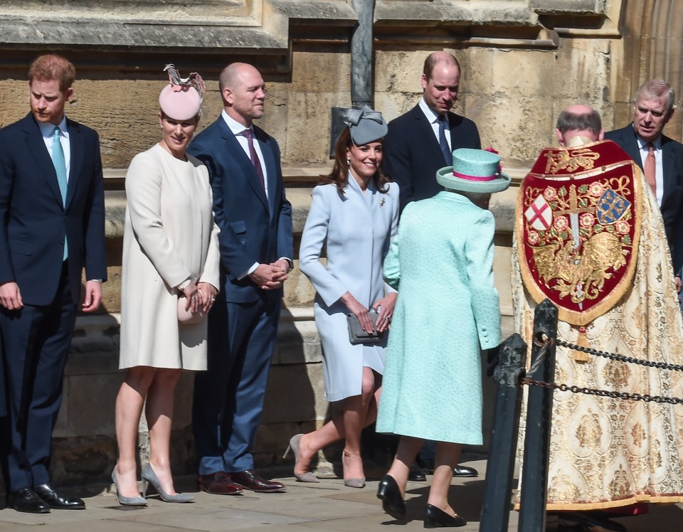  The Queen is said to have a less 'easy-going giggly time' with Prince William and Kate Middleton