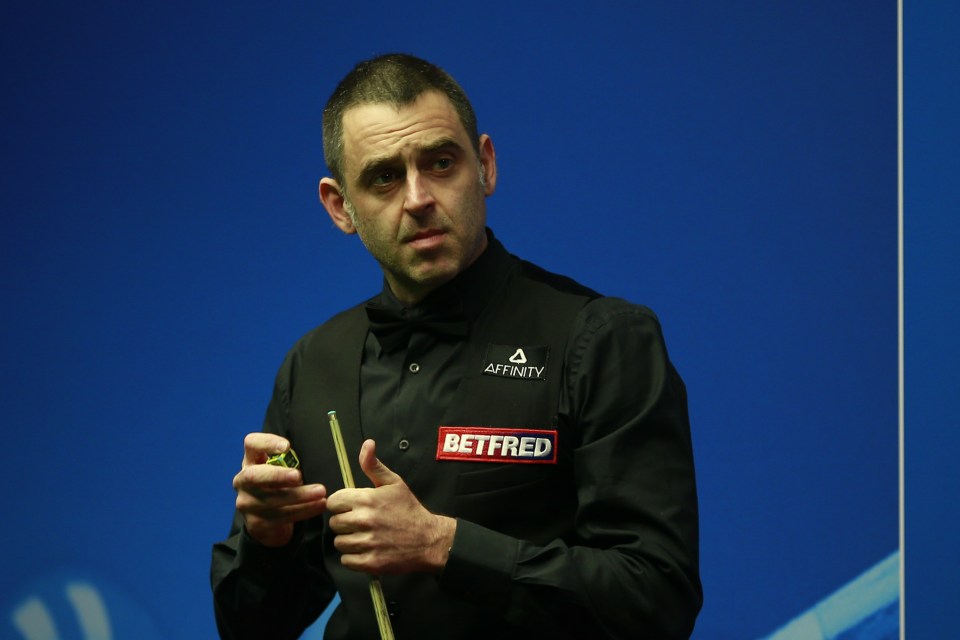 Ronnie O’Sullivan has revealed he called the Samaritans for help to battle depression