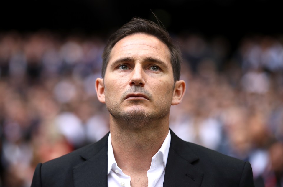  Frank Lampard is the favourite to replace Maurizio Sarri at Chelsea