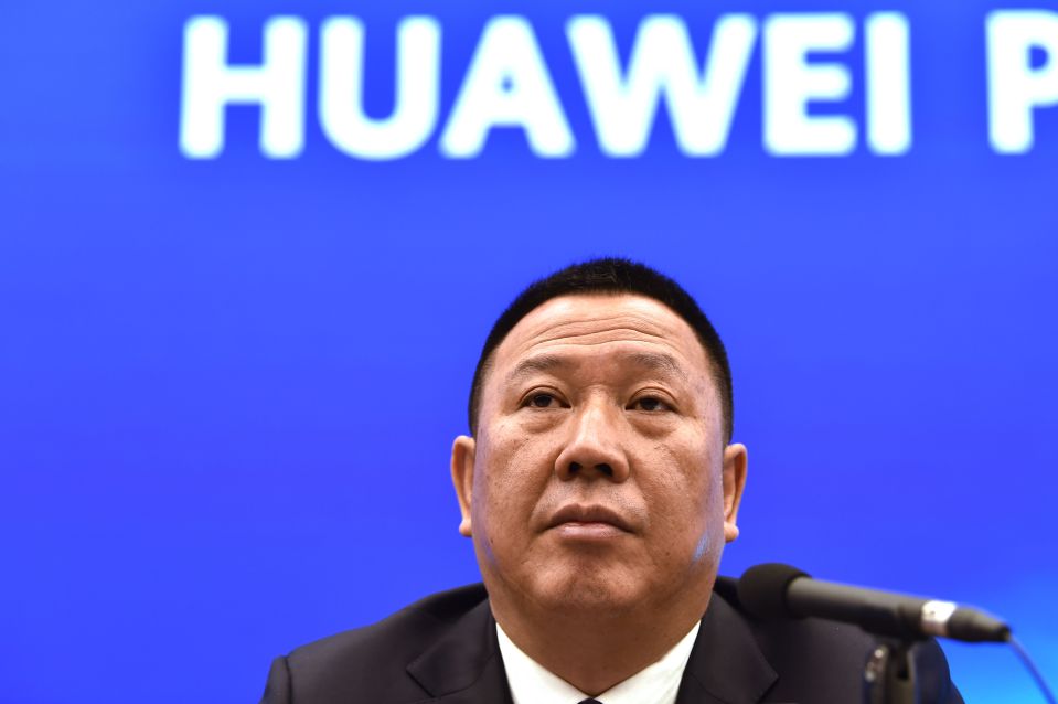  Song Liuping, chief legal officer for Huawei, tells reporters in Shenzhen, Guangdong province on May 29 that the tech giant will ask a US court to throw out legislation barring federal agencies from buying its products