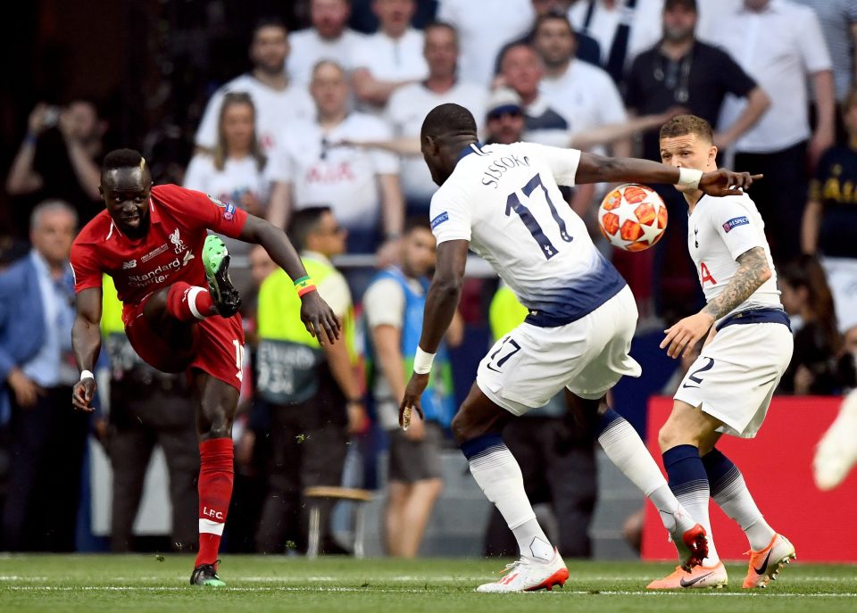  Replays showed the ball deflected on to Sissoko's arm after 23 seconds