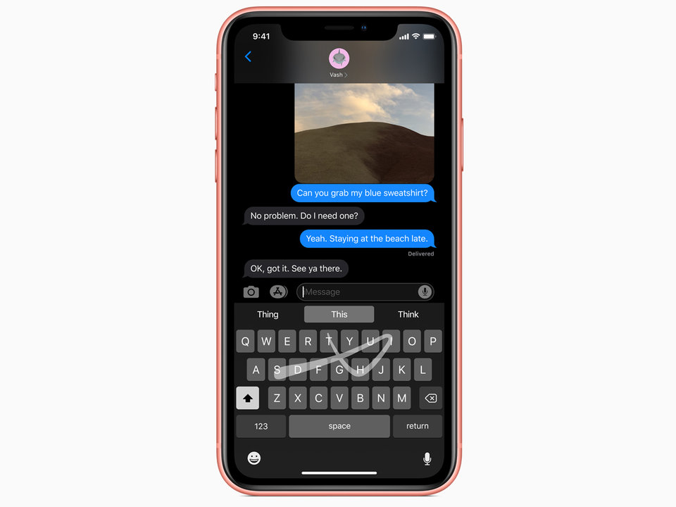  There's also a new 'swipe to type' texting feature