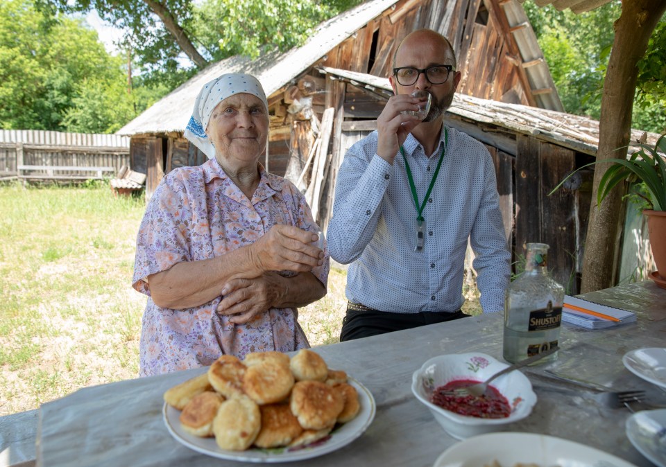  Hanna says 'the tourists are wonderful - they bring me ice cream and help me with repairs to my house'