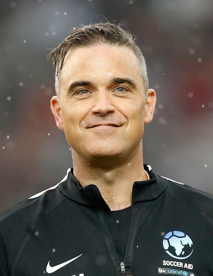 Robbie Williams will entertain for England