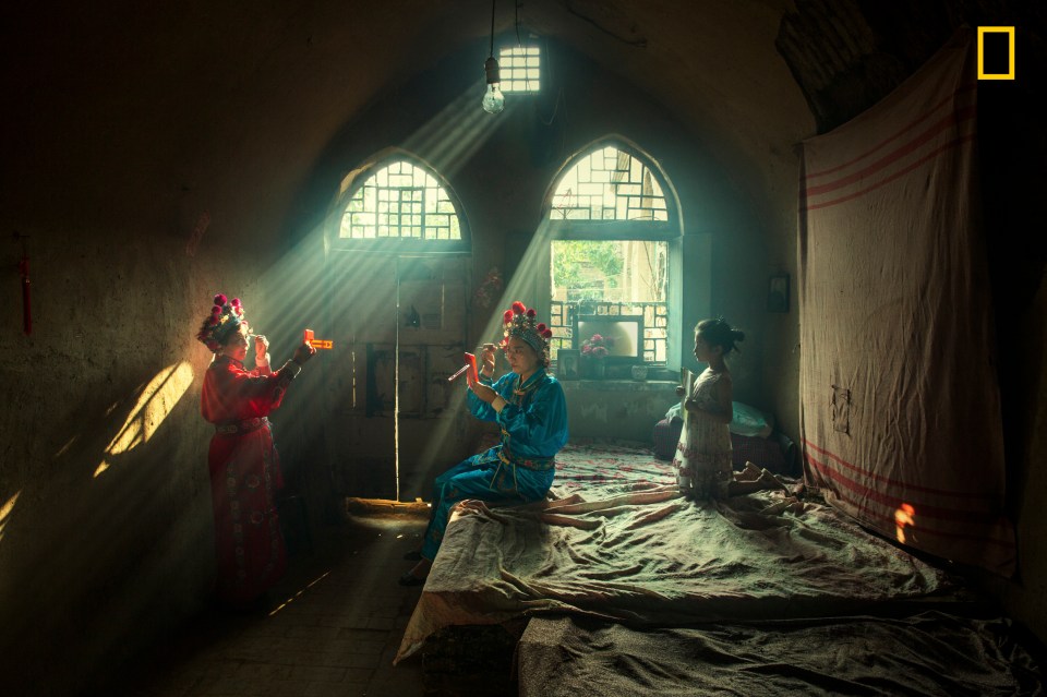  Huaifeng Li won the people category with 'Showtime', capturing actors preparing for an opera performance in Licheng County, China. Li said: 'I’m a freelance photographer, and the series “Cave Life" is a long-term project of mine. This series mainly records the life, entertainment, belief, labor, and other [daily] scenes of the people living in the caves'