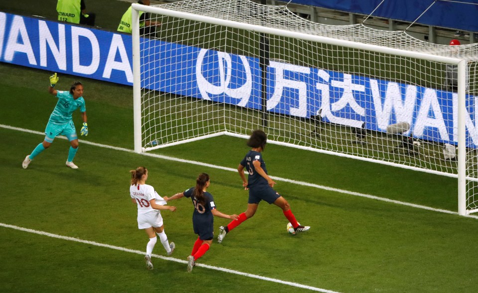  The France skipper somehow put this into her own net but her side won the game 2-1