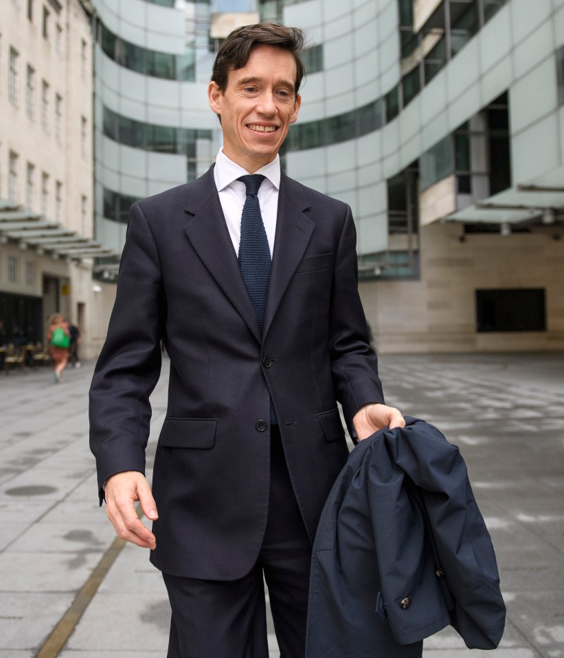  Rory Stewart's travel books have tripled in sales over the past weeks due to his Tory leadership campaign