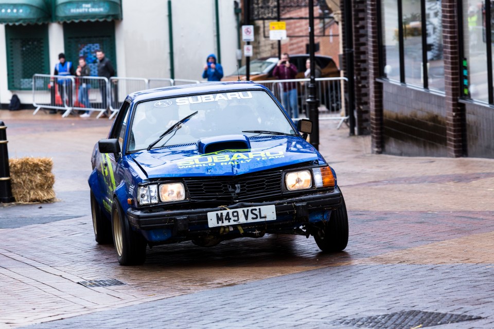  EP 2: The 24mins of Le Mansfield. The trio race around the streets of Mansfield in their own budget electric cars. Also in episode two: Tesla Model 3, BMW M3, Mercedes C63 S, Alfa Romeo Giulia Quadrifoglio