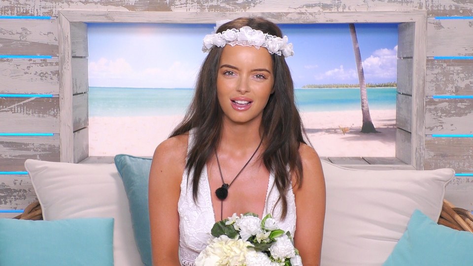  Love Island's Tommy Fury is KISSED by Maura Higgins in tonight's episode - as she finally gets her way in a Bridezilla challenge