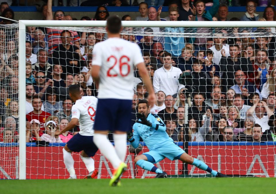  Lynch expertly found the back of the net twice for England in the first half