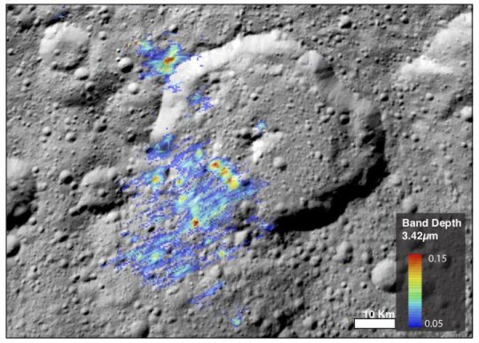 A graphic showing traces of organic matter spotted on Ceres in a previous study