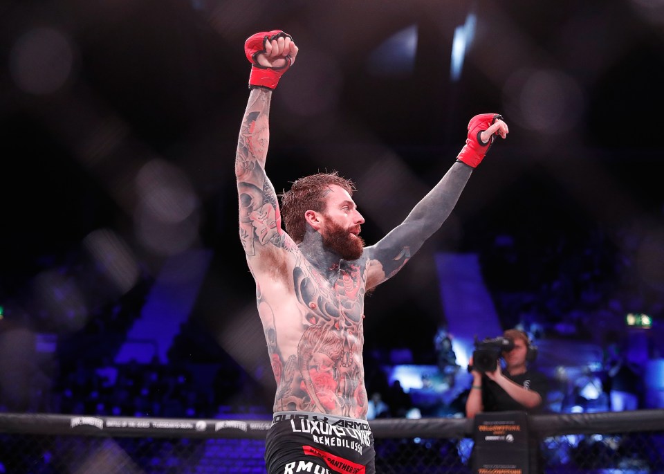  Aaron Chalmers heads back into the cage in February