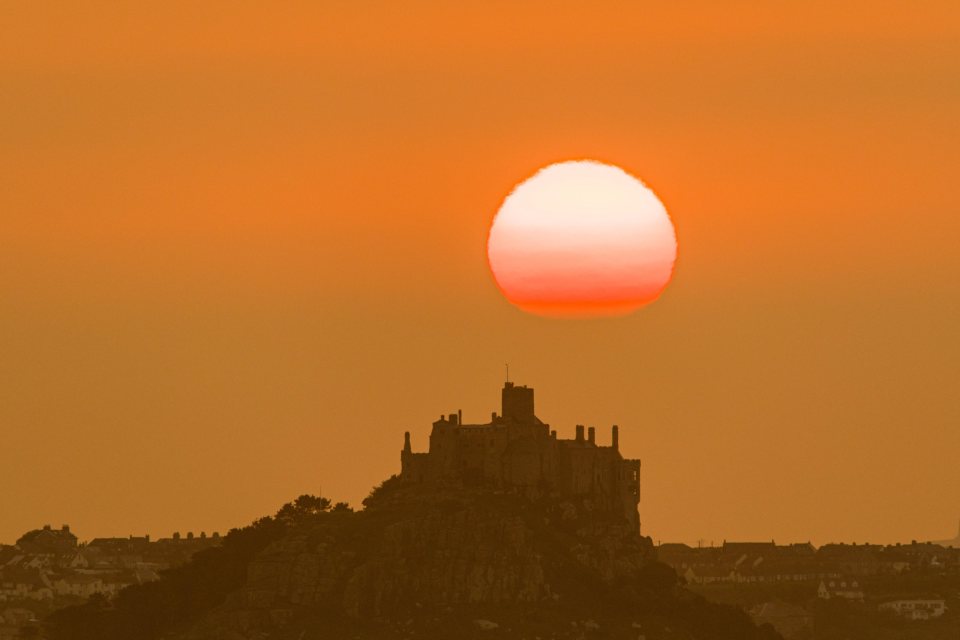 This image is from the sunrise at Mousehole, Cornwall 