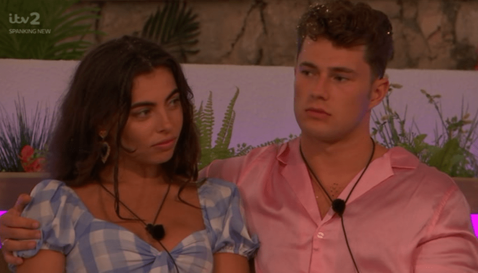  New girl Francesca chose to couple up with Curtis