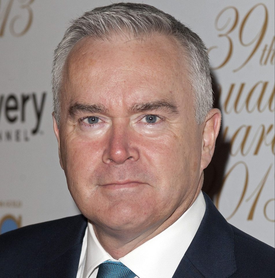  BBC newsreader Huw Edwards took a £30,000 pay cut and earned £490,000 last year