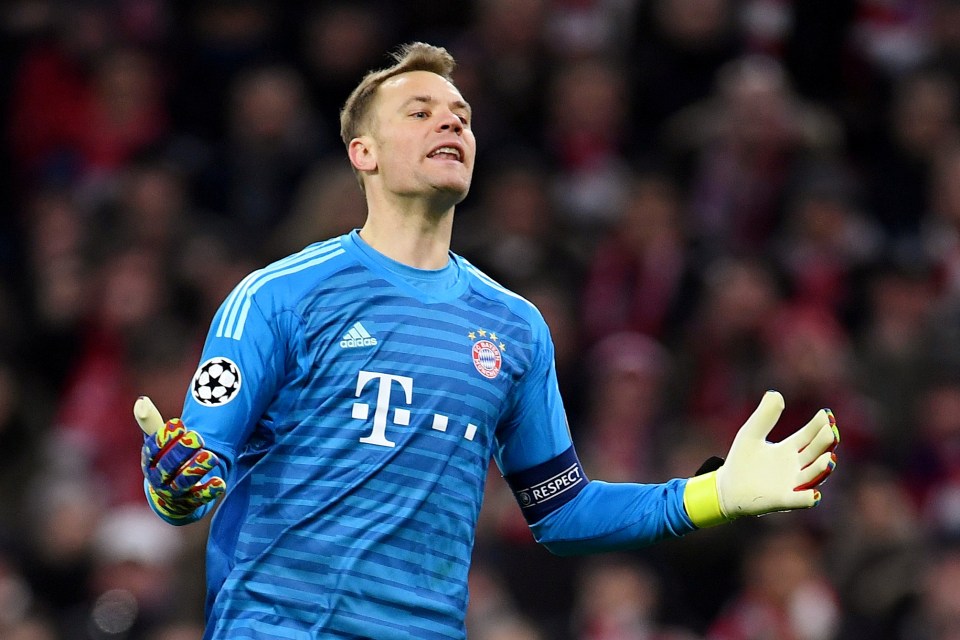  Manuel Neuer is concerned that Bayern Munich's squad is not competitive enough