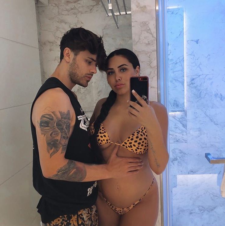 Marnie Simpson can’t stop chomping on bath sponges as she reveals her bizarre pregnancy craving