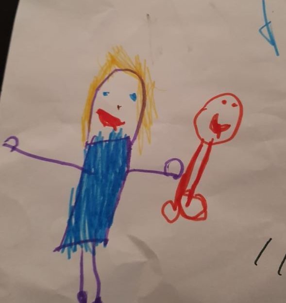  This mum was left baffled by her daughter's portrait of 'me and her Dad'