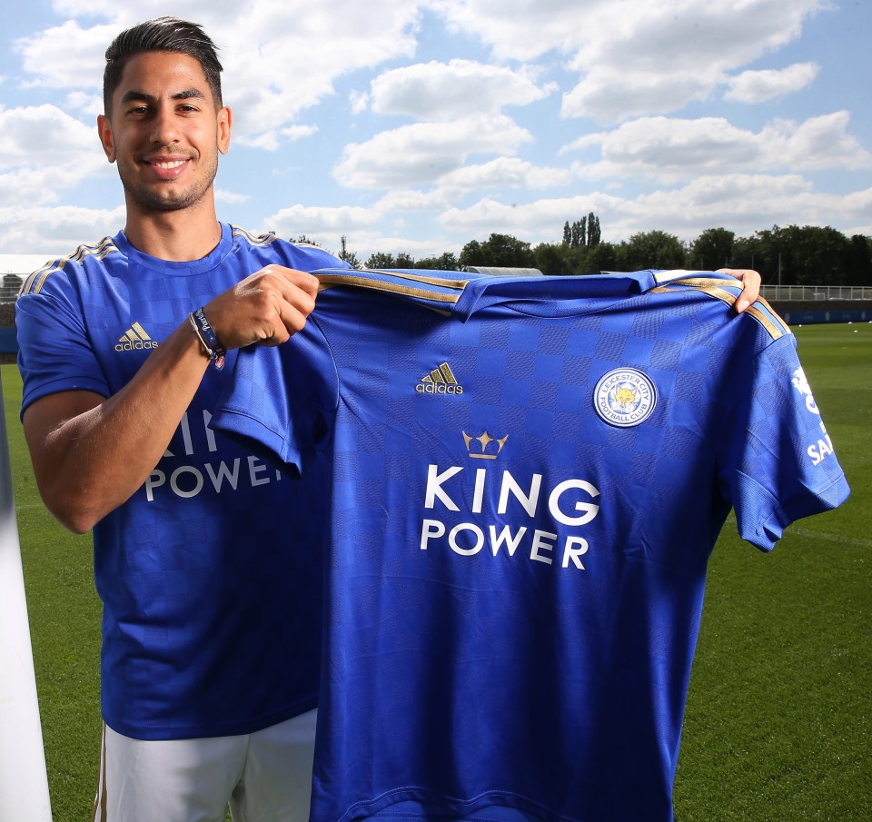 Ayoze Perez has swapped Newcastle for Leicester after agreeing personal terms with the former Premier League champs