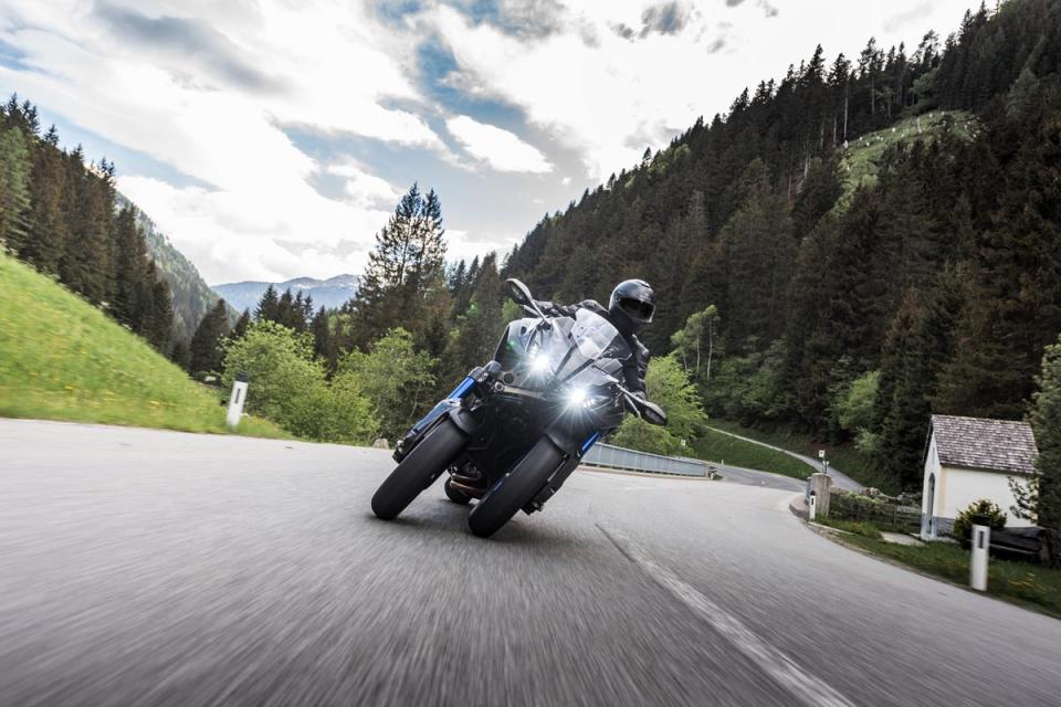  The Niken's 850cc triple-cylinder motor delivers real zap off corners and will cruise at high speed with zero fuss