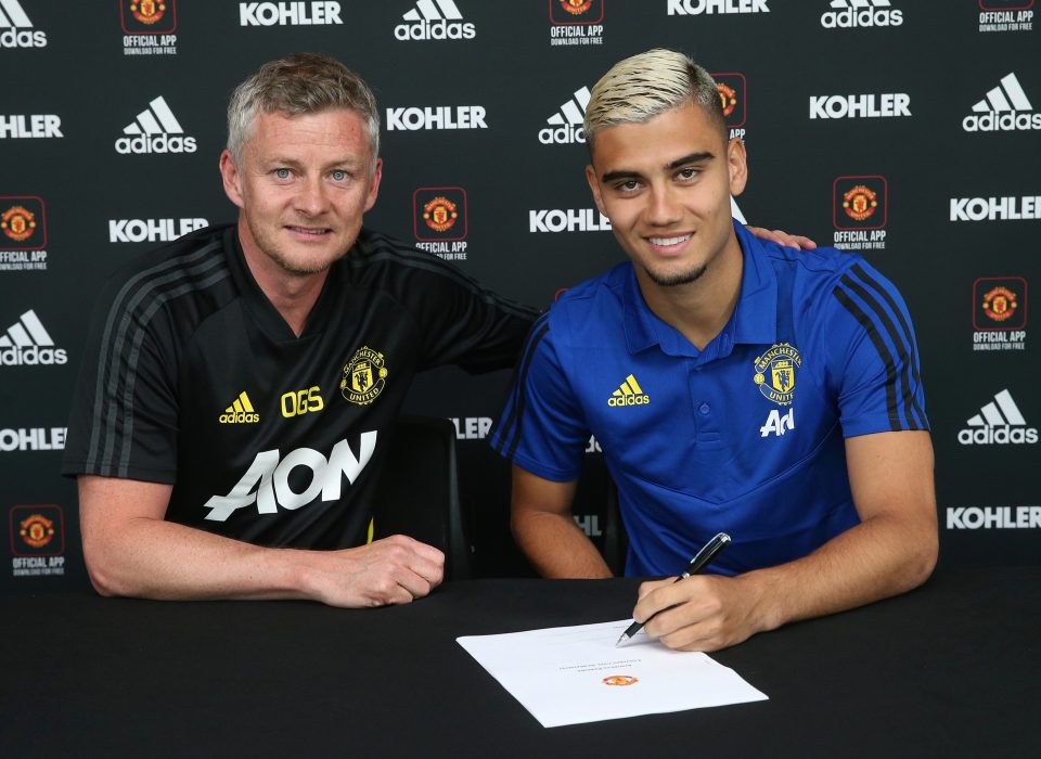  Andreas Pereira has signed a new Man Utd contract, tying him down until 2023