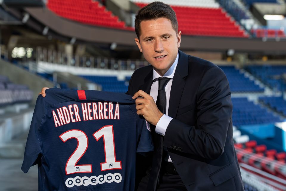  Ander Herrera left Manchester United on a free and joined PSG