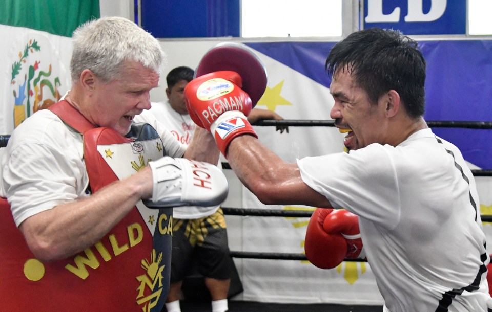 Trainer Freddie Roach claims Manny Pacquiao wants to rematch Floyd Mayweather