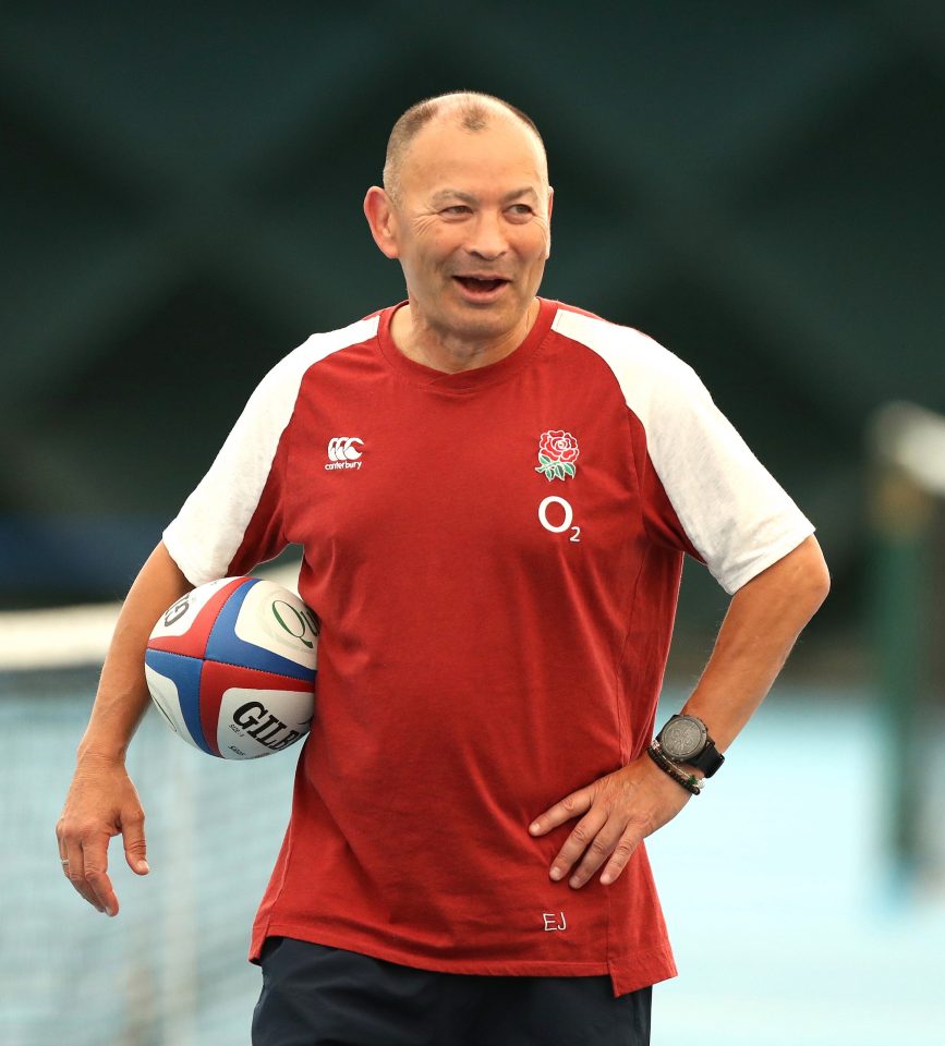  Eddie Jones wants the England football job after Gareth Southgate