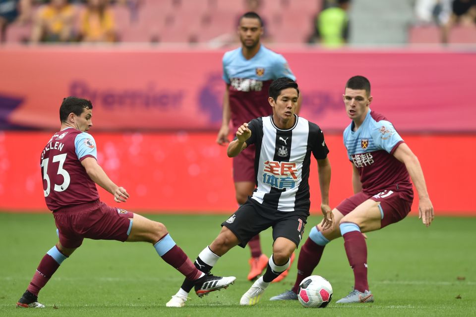 Japanese forward Muto scored the only goal of the game in the Asia Trophy