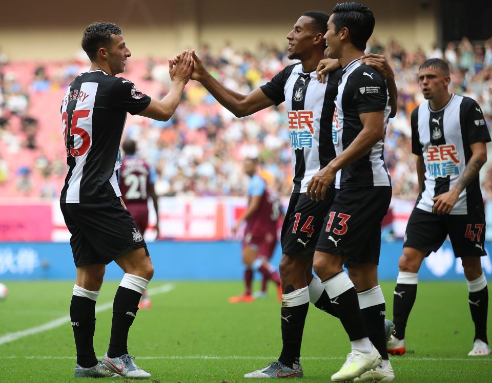  Newcastle had earlier beaten West Ham 1-0 in China